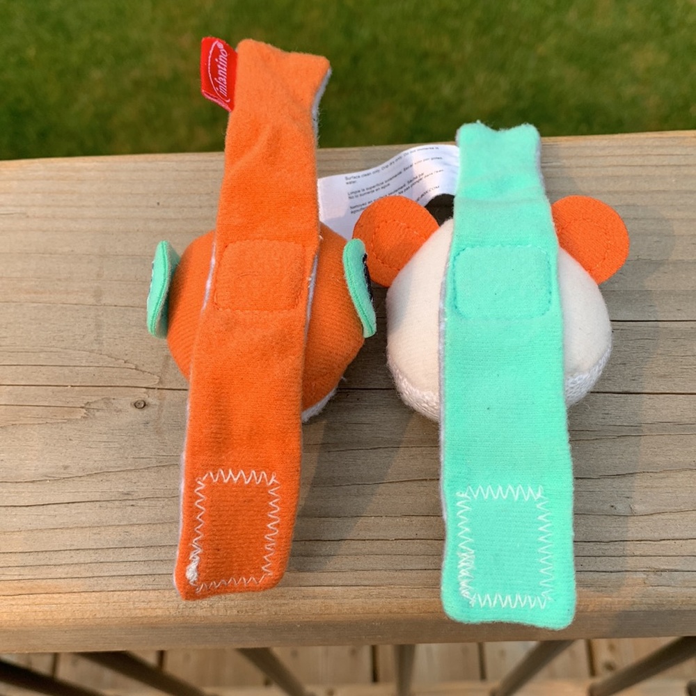 Infantino Wrist Rattles - Picture 6 of 7